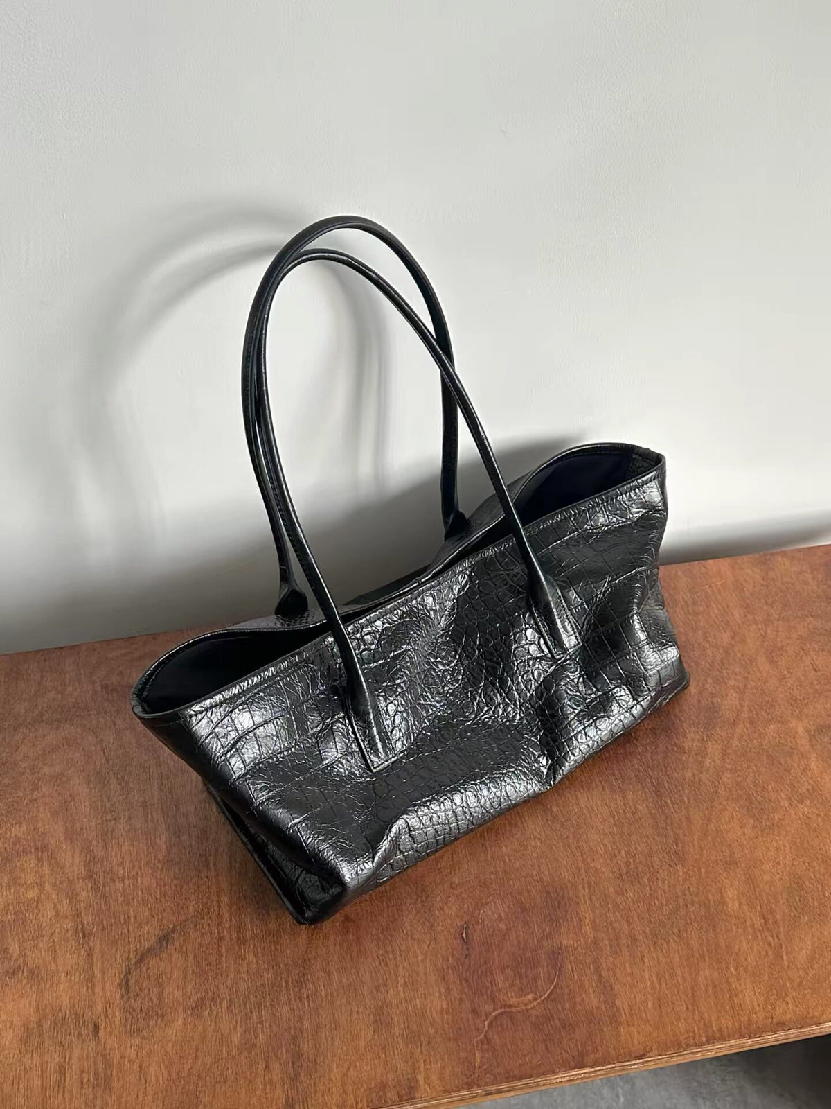Black Croc Pattern Large Tote Bag