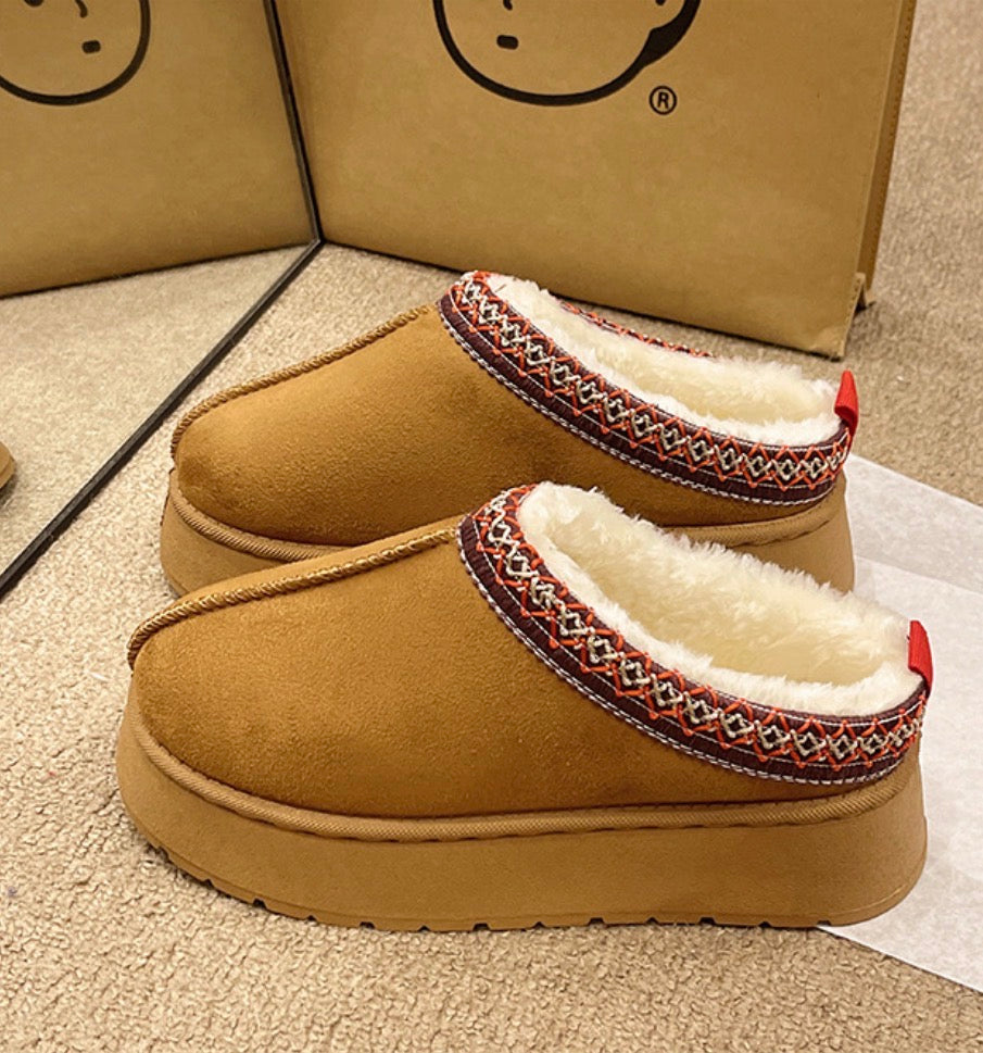 Plush Winter Snow Boots