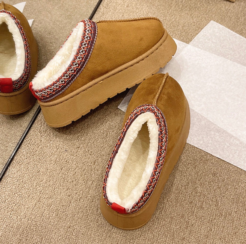 Plush Winter Snow Boots